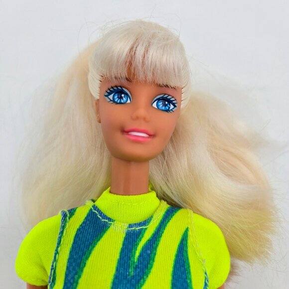 Vintage 1997 Movin Groovin Walking Barbie Doll Original Dress Shoes 17714 Mattel - Picture 9 of 16